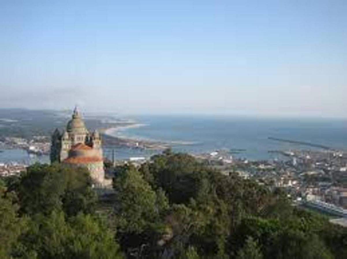 Villa Quiet 1 Bed House With Kitchen Viana Do Castelo Esterno foto